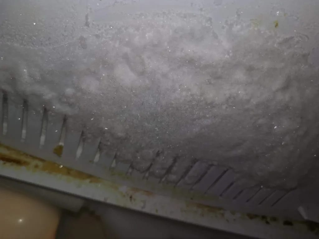 Fridge ice build up repair Ottawa